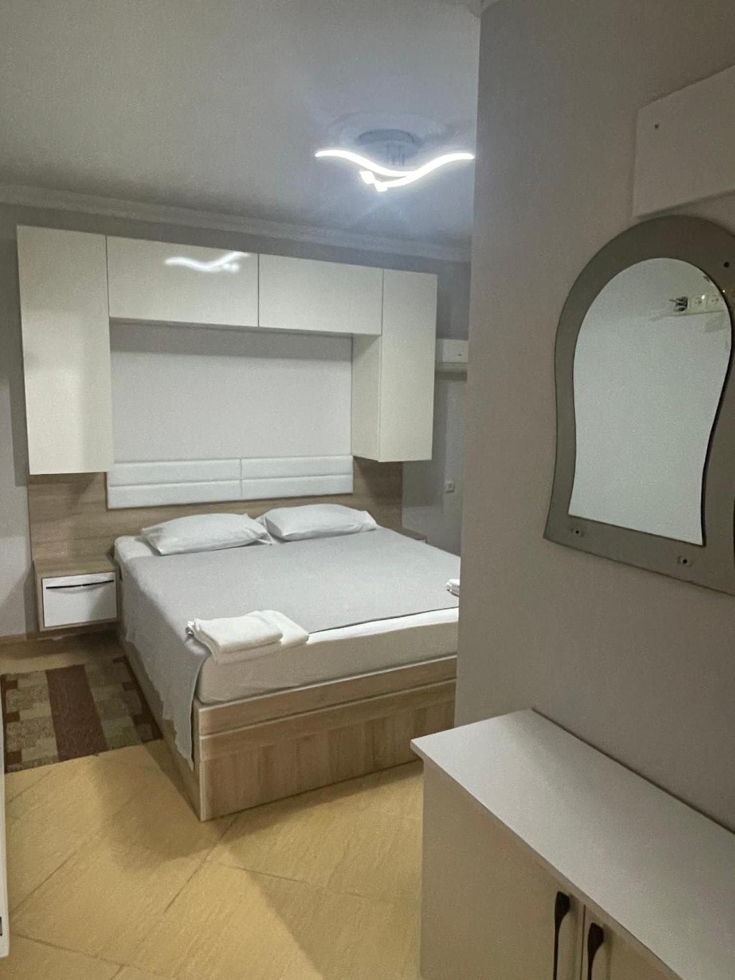Hotel Chaika Kobuleti Bagian luar foto