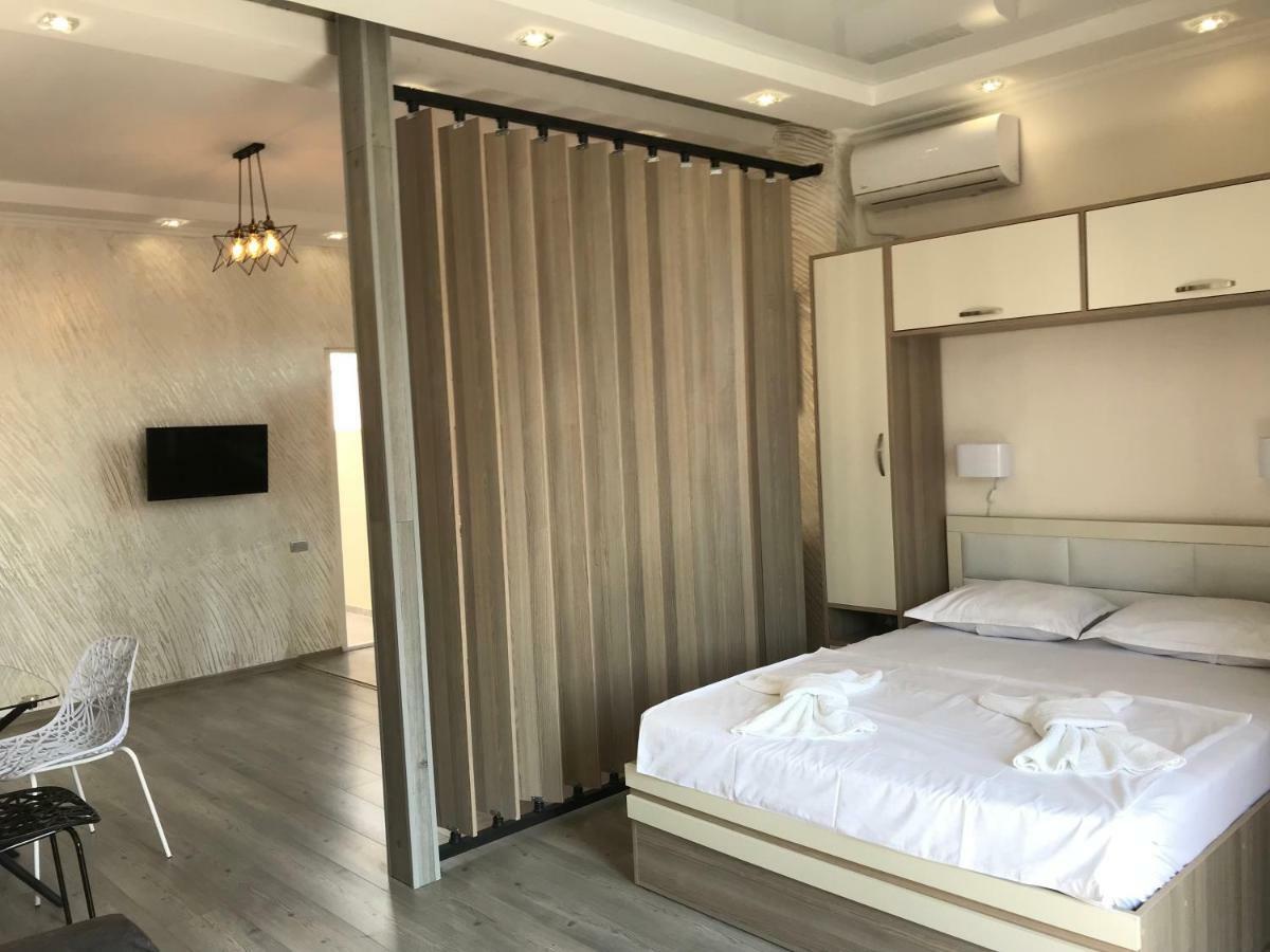 Hotel Chaika Kobuleti Bagian luar foto