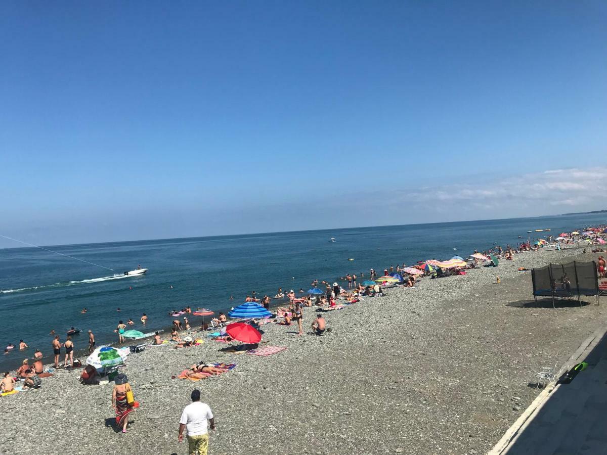 Hotel Chaika Kobuleti Bagian luar foto